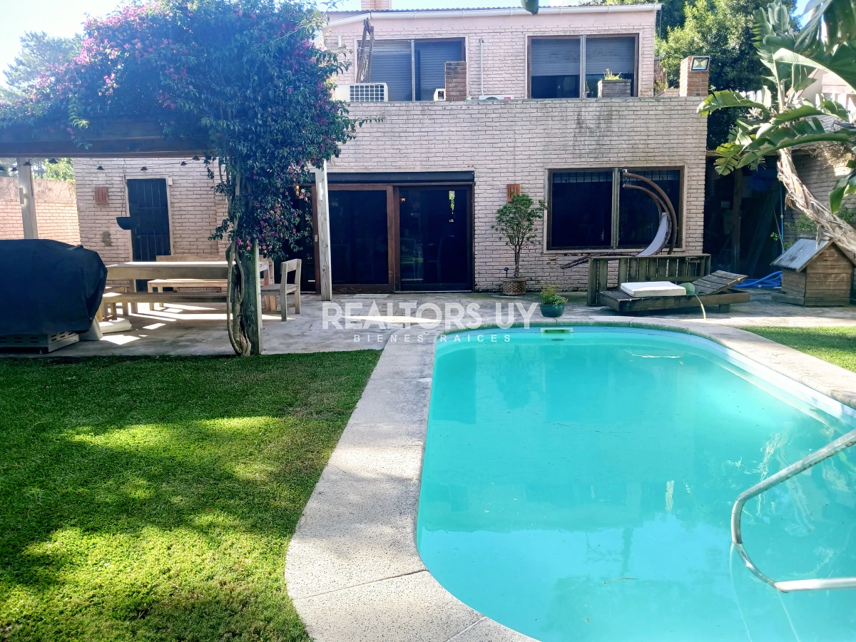 Casa ID.399 - Casa 4 dorm. Alquiler temporal - Punta del Este