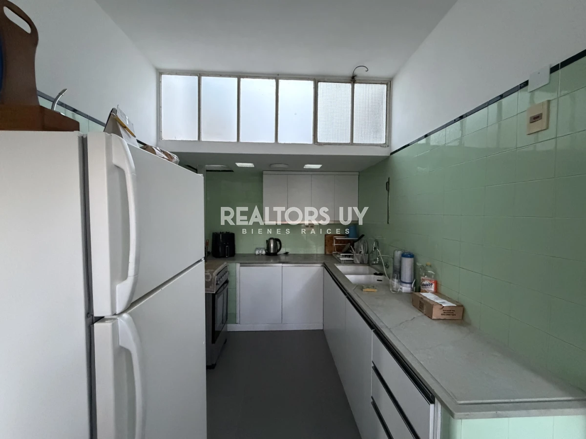 Casa ID.1087 - Casa en venta en playa mansa