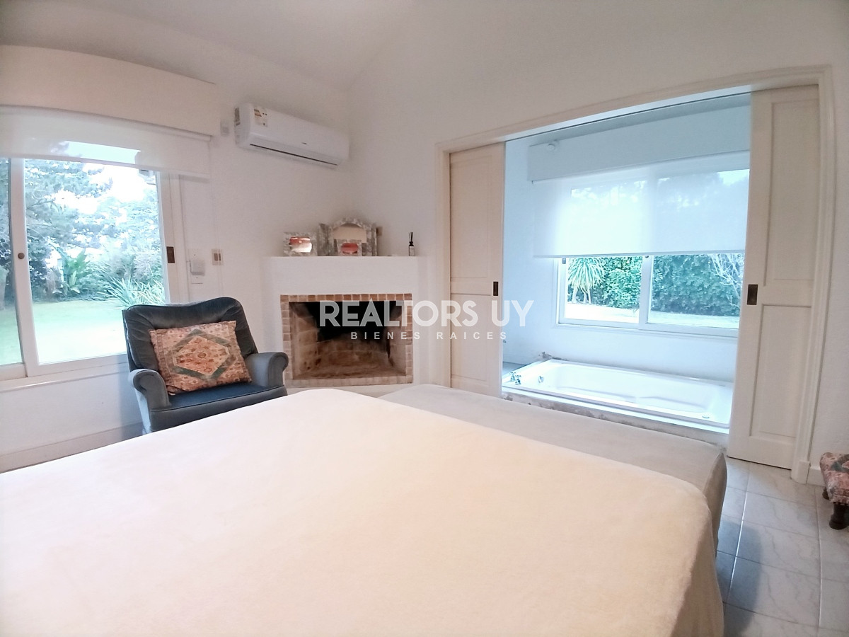 Casa ID.275 - Venta hermosa casa en San Rafael a 4 cuadras del mar.  