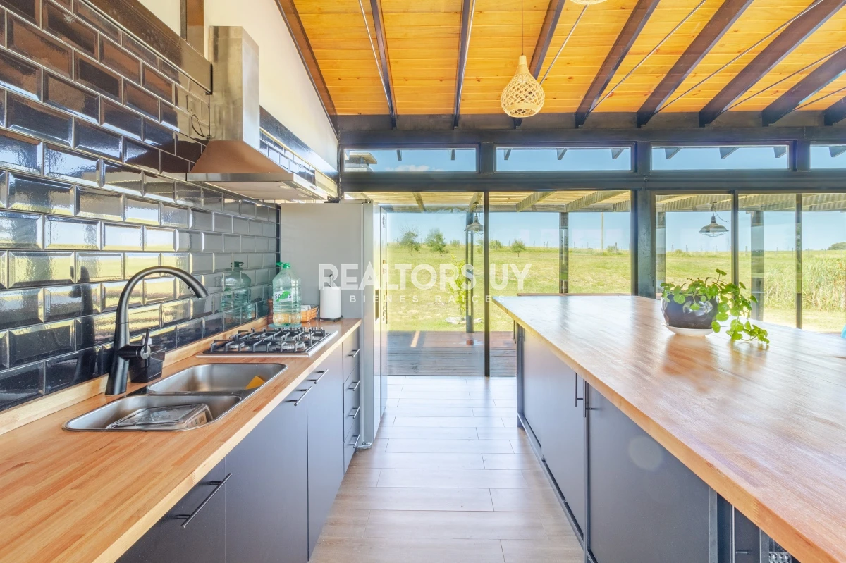 Casa ID.6 - Moderna casa en barrio privado El Quijote en venta