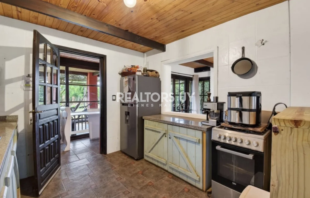 Chacra ID.1317 - Chacra + café funcionando + cabañas próximo a San Carlos