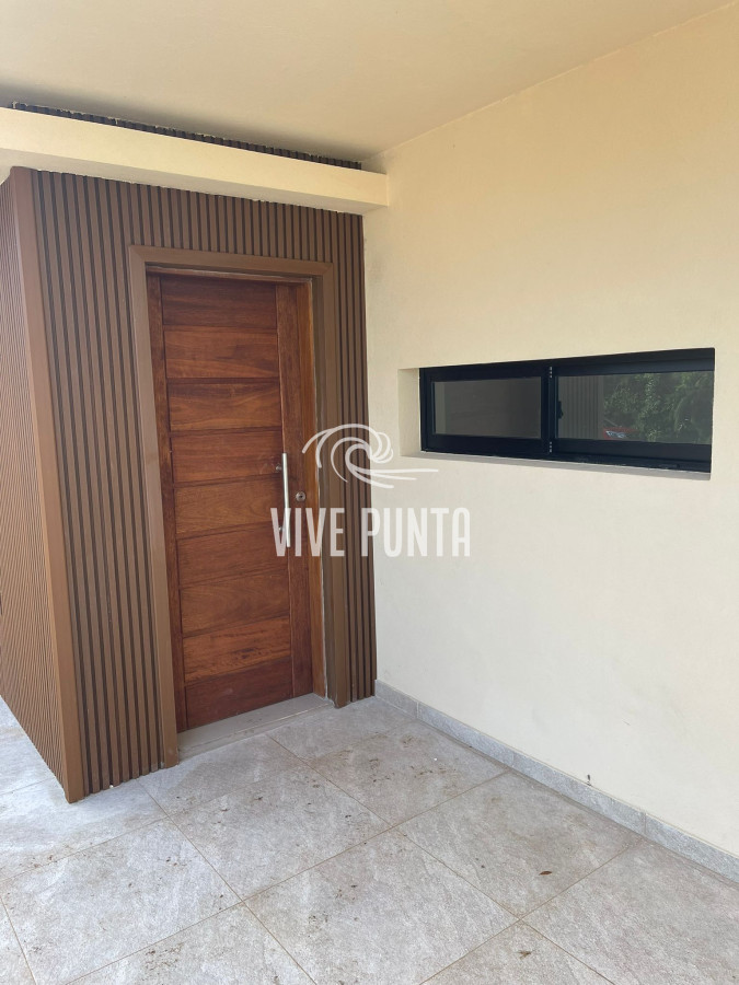 Casa ID.643 - VENTA  en Lausana 2 casas PH a estrenar de 3 dormitorios. 