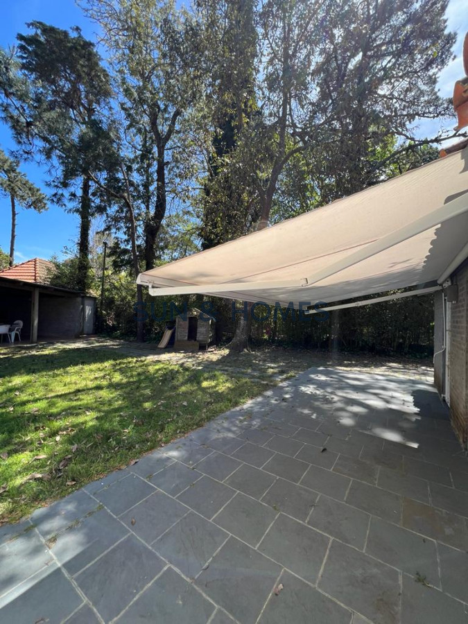 Casa ID.209 - VENTA SOLIDA CASA EN CANTEGRIL 3 DORMITORIOS + DEPENDENCIA
