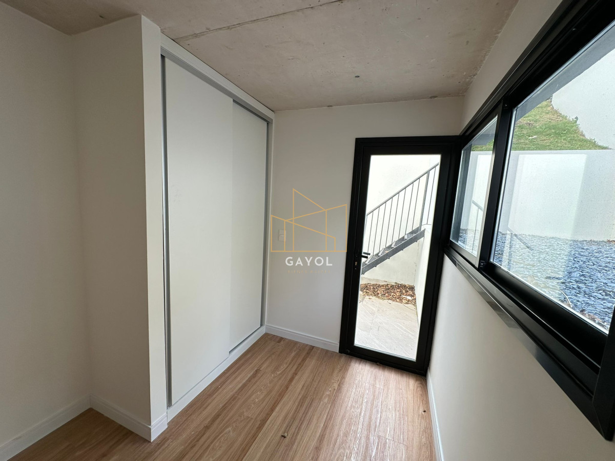 Apartamento ID.636 - Venta Apartamento De 2 Dormitorios En Playa Mansa