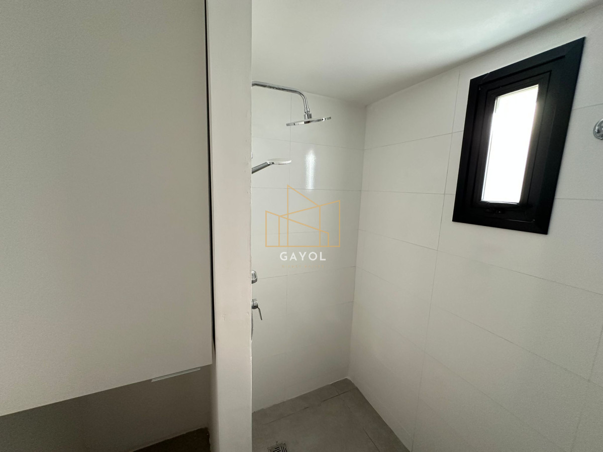 Apartamento ID.636 - Venta Apartamento De 2 Dormitorios En Playa Mansa