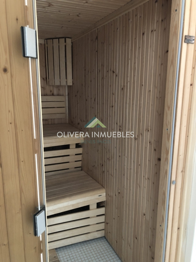 Apartamento ID.12856 - Venta hermoso departamento 3 suites en primera linea Playa Brava torre de categoría