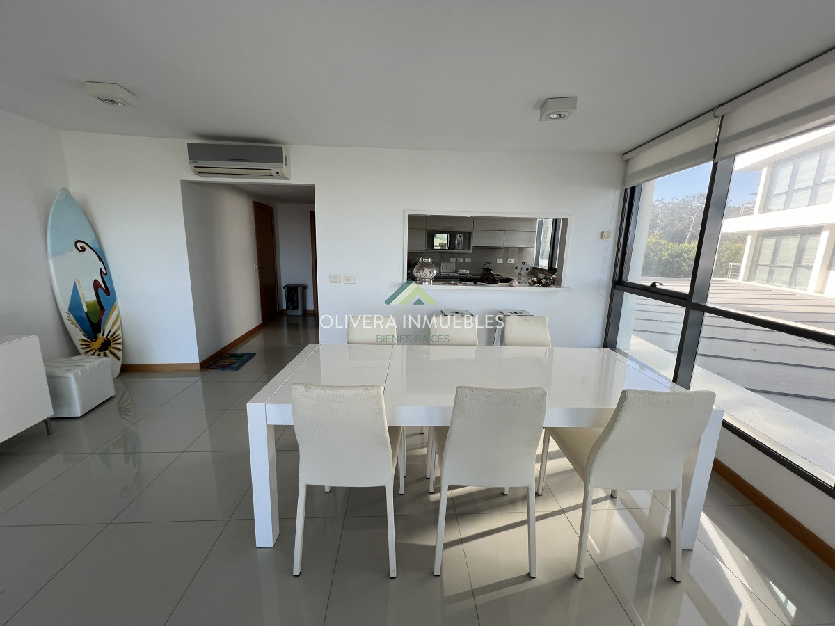 Apartamento ID.12856 - Venta hermoso departamento 3 suites en primera linea Playa Brava torre de categoría