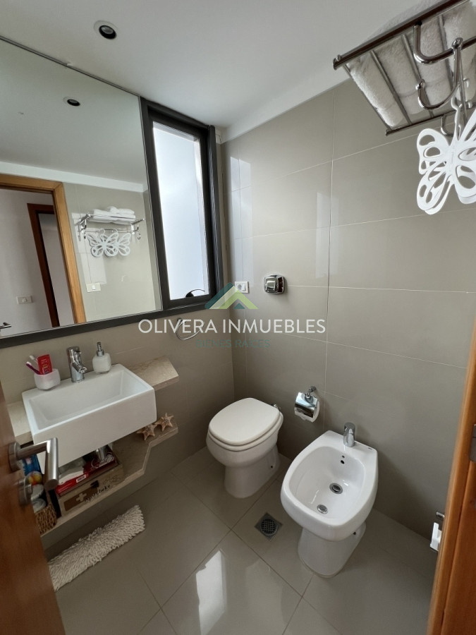 Apartamento ID.12856 - Venta hermoso departamento 3 suites en primera linea Playa Brava torre de categoría