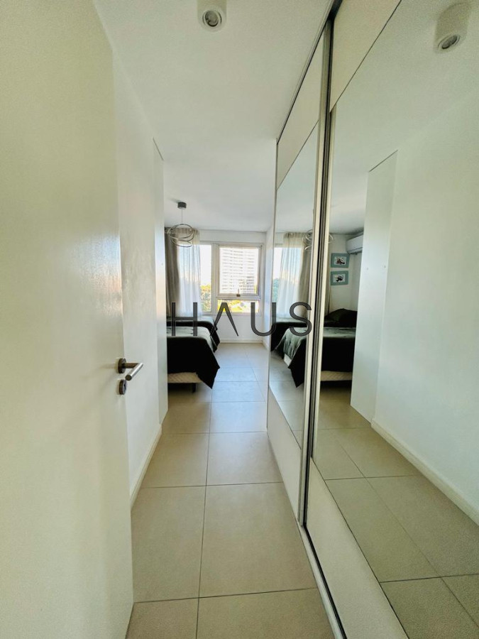 Apartamento ID.49 - Alquiler temporal de 3 dormitorios en  Playa Mansa 