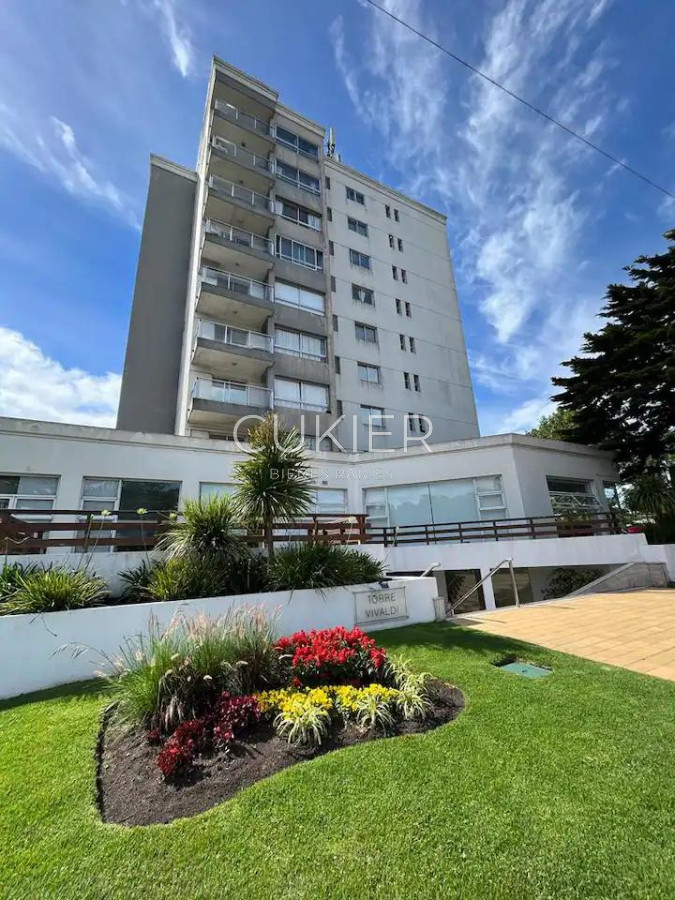 Apartamento ID.3325 - VENTA OPRTUNIDAD apartamento de un dormitorio Roosevelt