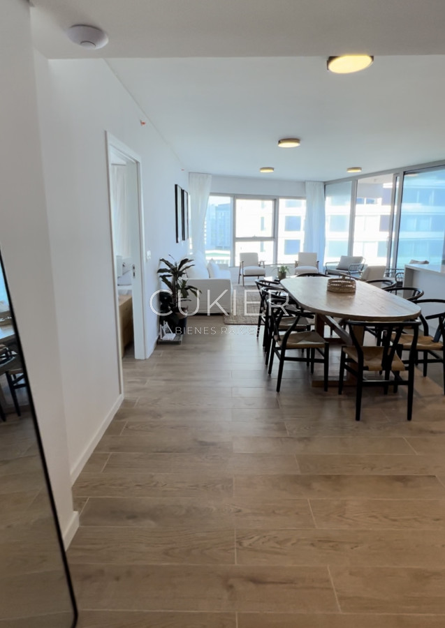 Apartamento ID.1601 - Alquiler anual apartamento 2 dormitorios primera linea Playa Brava en Trump Tower