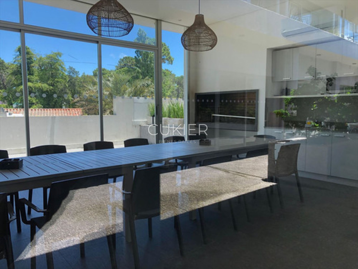 Apartamento ID.4619 - Venta Apartamento 1 Dormitorio Punta Del Este - Amenities