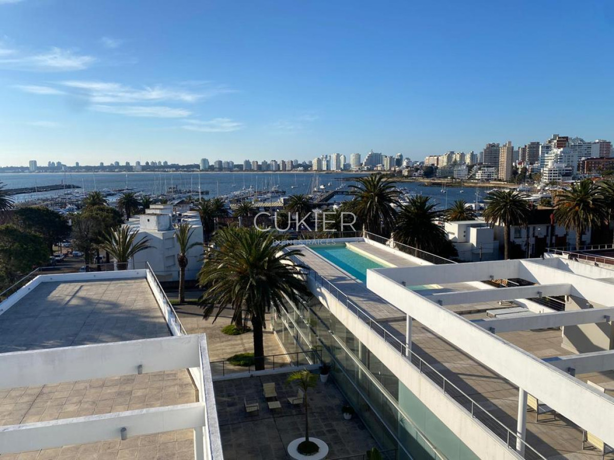 Apartamento ID.3526 - IDEAL RENTA! venta Monoambiente en edificio con servicios en península punta del este 