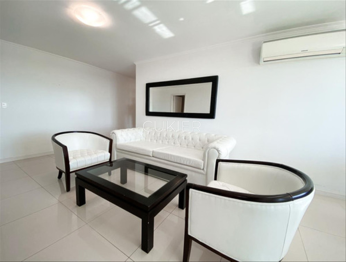 Apartamento ID.4638 - Venta Departamento 3 Dormitorios Aidy Grill Punta Del Este