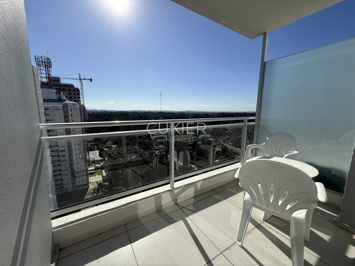 Apartamento ID.1033 - Se vende en oportunidad apartamento 1 dormitorio en edificio con servicios 