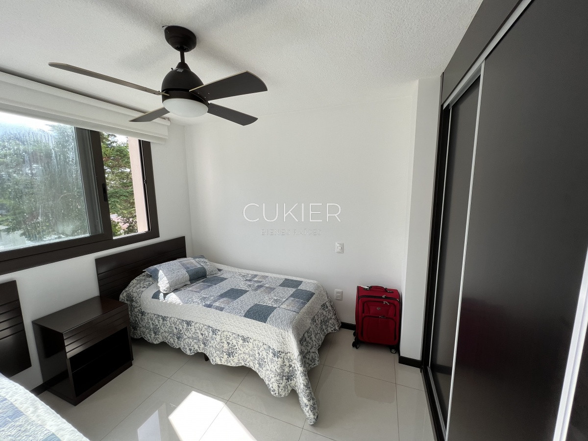 Apartamento ID.489 - Alquiler temporada de apartamento 2 dormitorios en Stradivarius Punta del Este