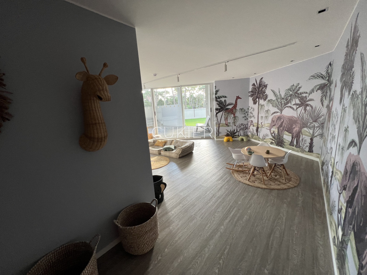 Apartamento ID.4565 - Venta de apartamento 2 dormitorios con terraza propia en edificio con servicios Roosevelt