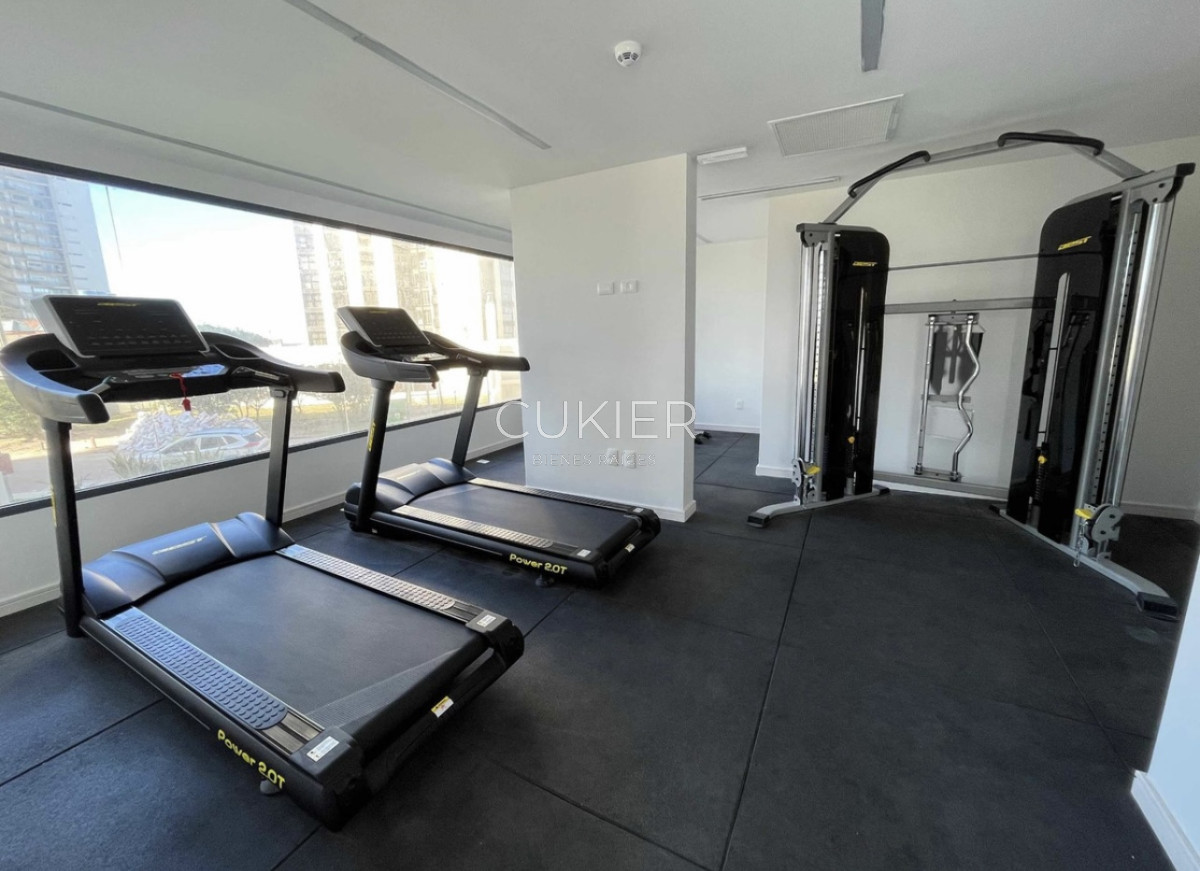 Apartamento ID.2154 - Venta apartamento 2 dormitorios ideal renta en edificio moderno con servicios Aidy grill Punta del Este