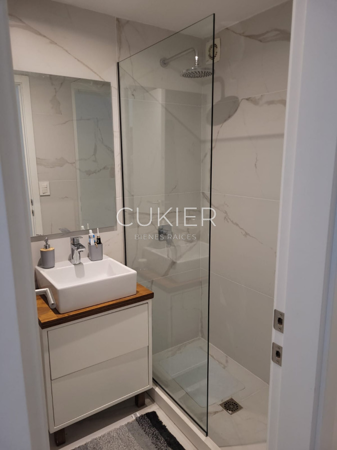 Apartamento ID.2552 - Venta apartamento 1 Dormitorio en edificio moderno con servicios en View I 