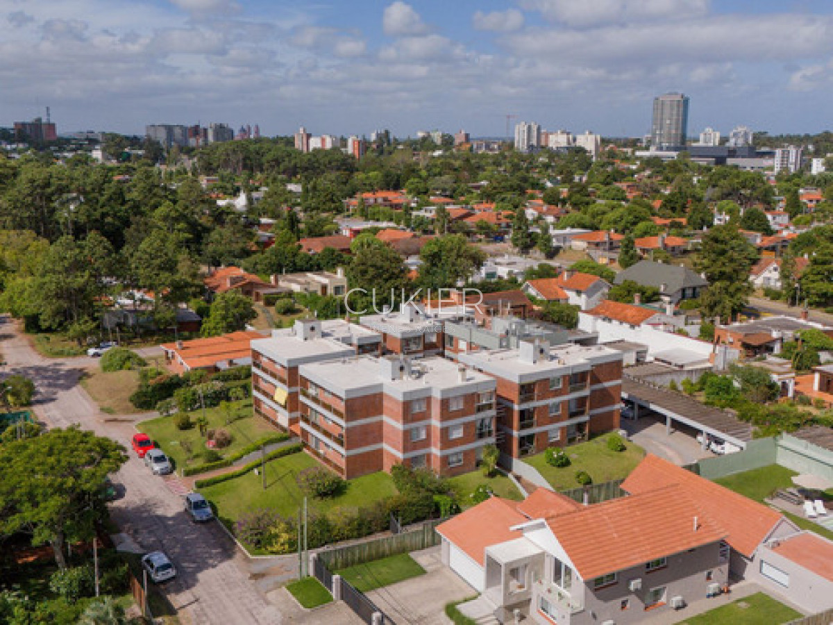 Apartamento ID.4627 - Venta Apartamento 2 Dormitorios En Pinares