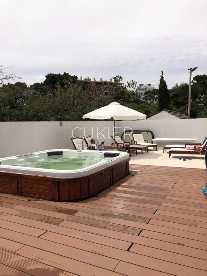 Apartamento ID.1433 - Alquiler invernal apartamento 3 dormitorios en Aidy grill edificio con servicios 