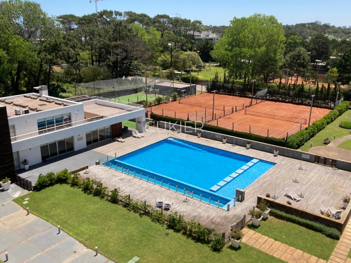Apartamento ID.1232 - Alquiler anual y temporada apartamento 2 dormitorios en Ocean Drive Playa Brava Punta del Este 