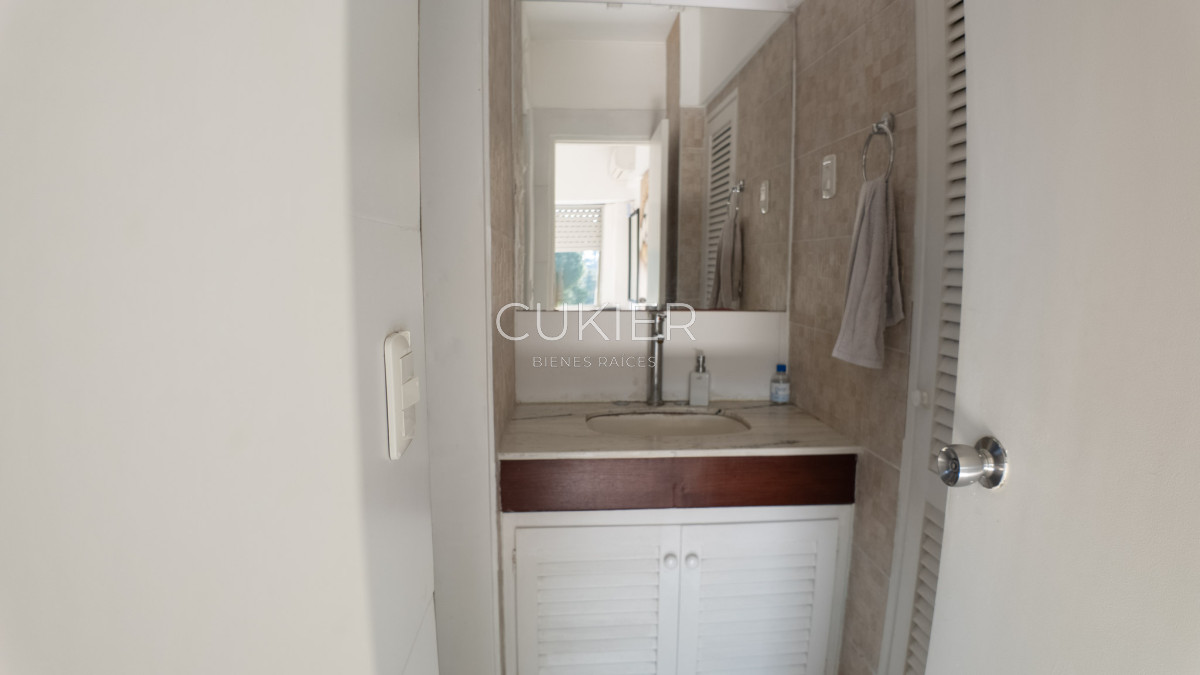 Apartamento ID.4958 - Venta apartamento 1 dormitorio en Punta del Este