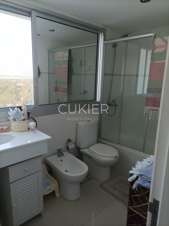 Apartamento ID.886 - Venta de apartamento 2 dormitorios en edificio con servicios 