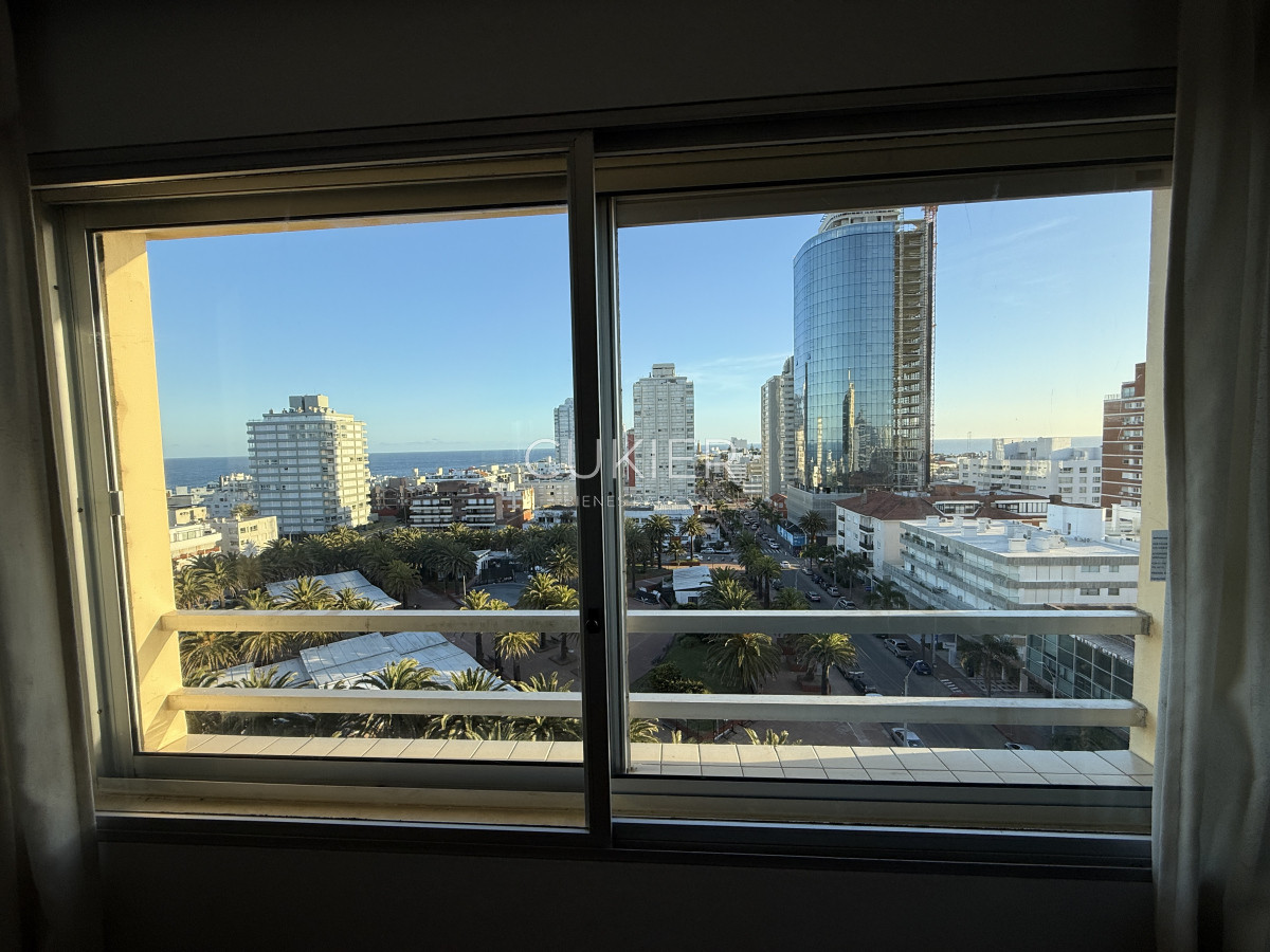 Apartamento ID.529 - Venta departamento 1 y medio dormitorios en Peninsula Punta del Este