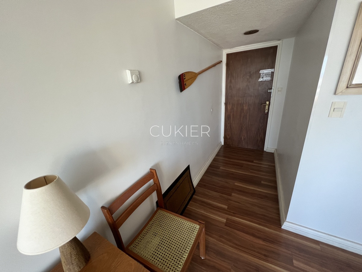 Apartamento ID.529 - Venta departamento 1 y medio dormitorios en Peninsula Punta del Este