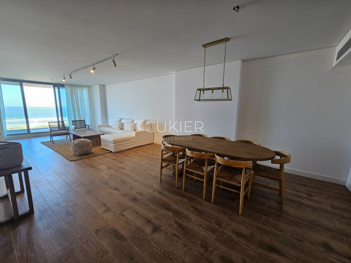 Apartamento ID.3622 - Alquiler anual apartamento 1 dormitorio y medio en torre Trump Tower 