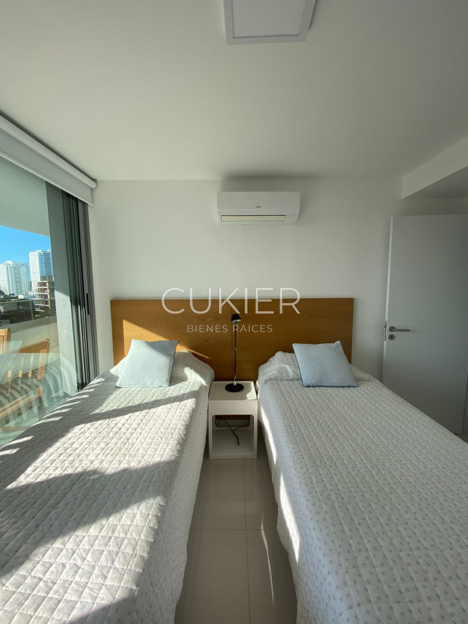 Apartamento ID.1433 - Alquiler invernal apartamento 3 dormitorios en Aidy grill edificio con servicios 