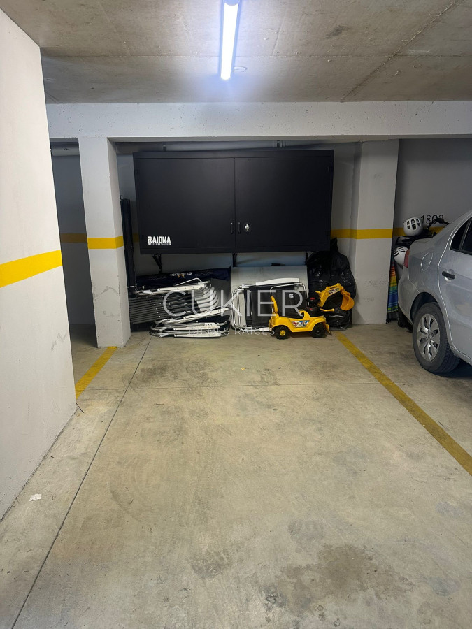 Apartamento ID.4565 - Venta de apartamento 2 dormitorios con terraza propia en edificio con servicios Roosevelt