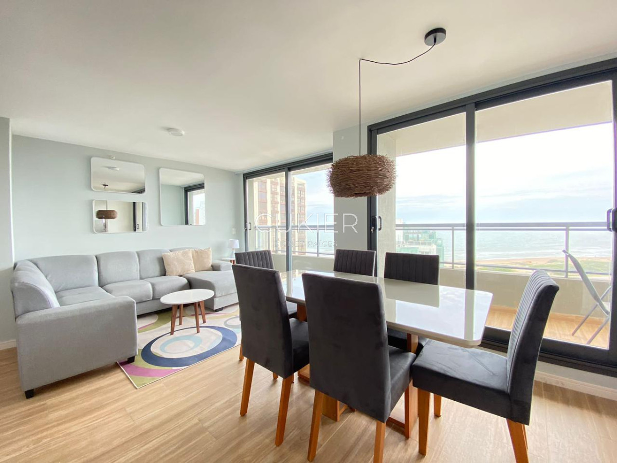 Apartamento ID.4039 - Alquiler anual apartamento 2 dormitorios con vista al mar en Aidy Grill edificio con servicios 