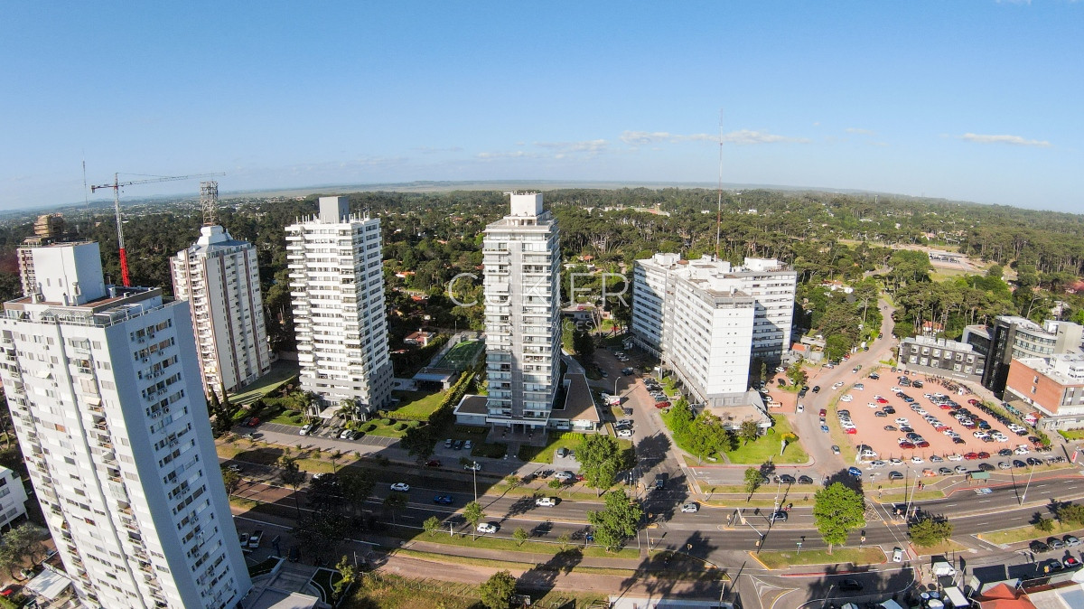 Apartamento ID.2866 - Alquiler invernal de apartamento 1 dormitorio en edificio con servicios en Roosevelt 