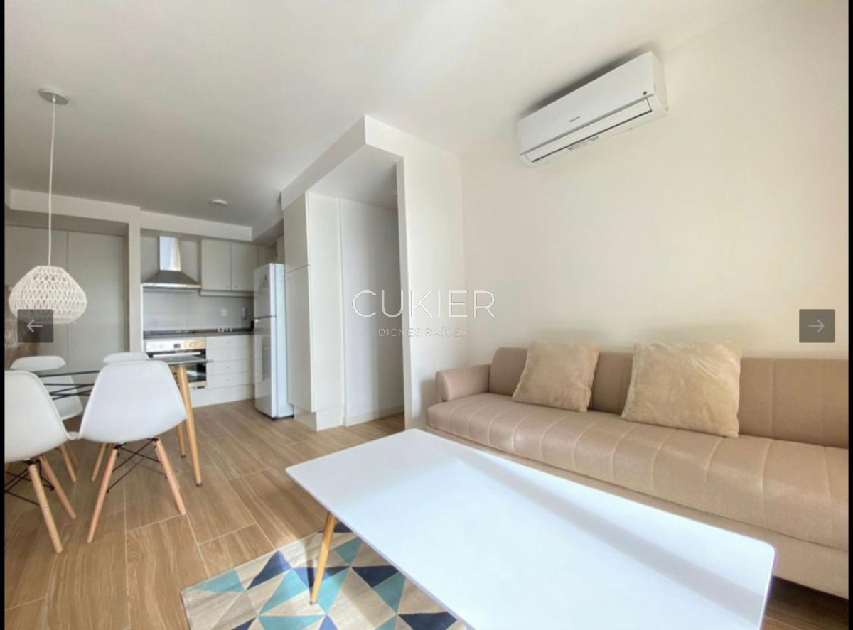 Apartamento ID.4011 - Se vende apartamento 2 dormitorios en edificio moderno con servicios IDEAL RENTA 