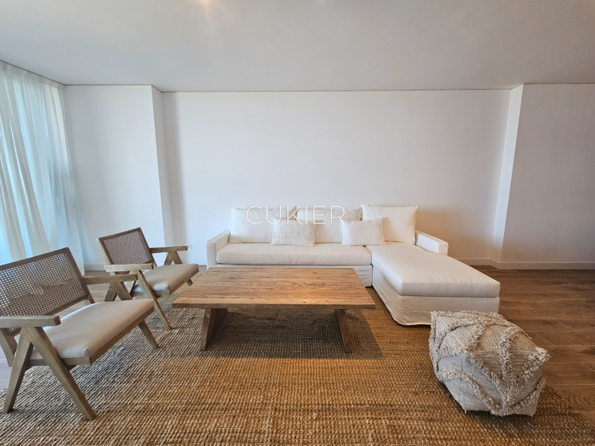 Apartamento ID.3622 - Alquiler anual apartamento 1 dormitorio y medio en torre Trump Tower 