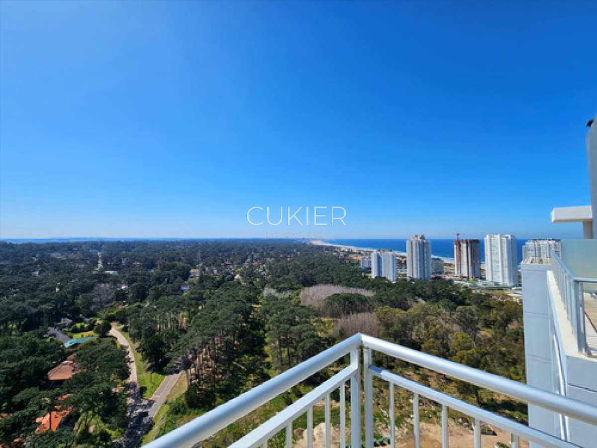 Apartamento ID.4608 - Venta, Penthouse 3 Dormitorios En Suite En Brava Lobos