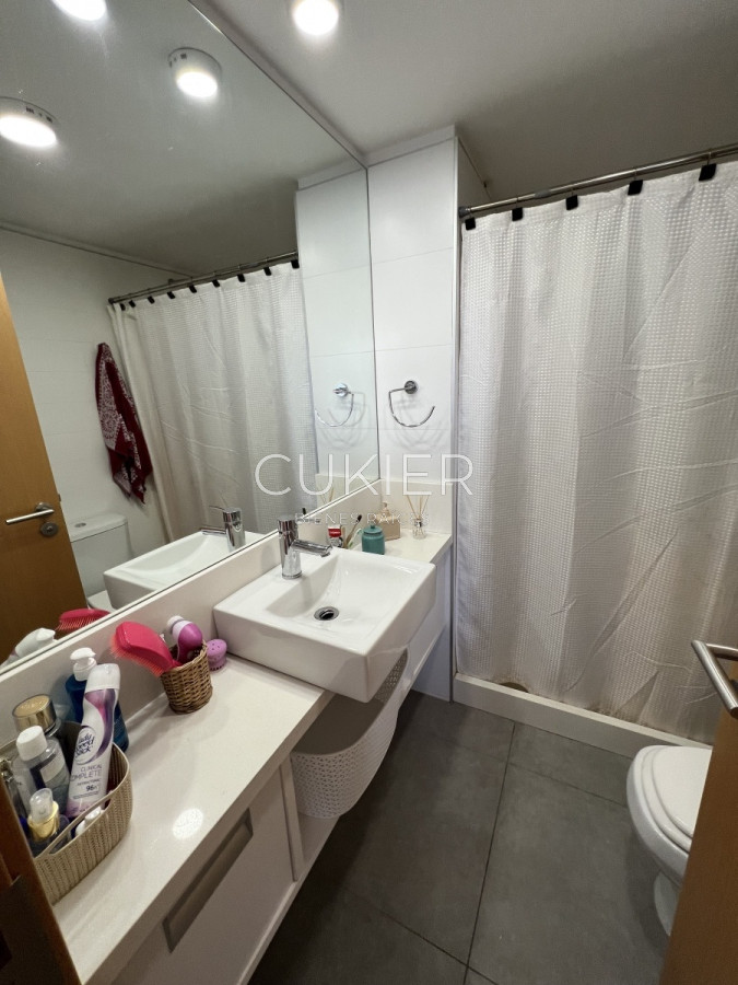 Apartamento ID.1081 - Alquiler anual apartamento 1 dormitorio en edificio con servicios Punta del Este