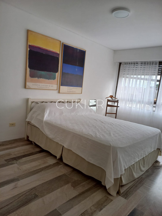 Apartamento ID.2156 - Alquiler anual e invernal de apartamento 3 dormitorios en primera linea Brava 