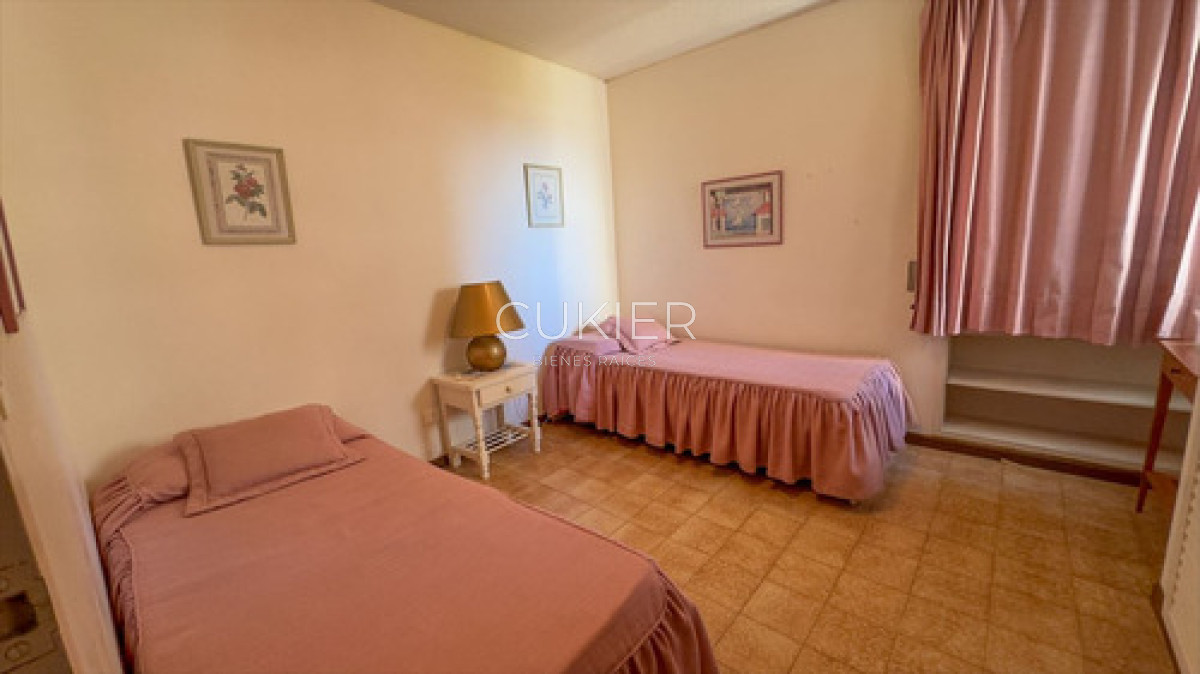 Apartamento ID.4614 - Venta Apartamento 3 Dormitorios En Punta Del Este