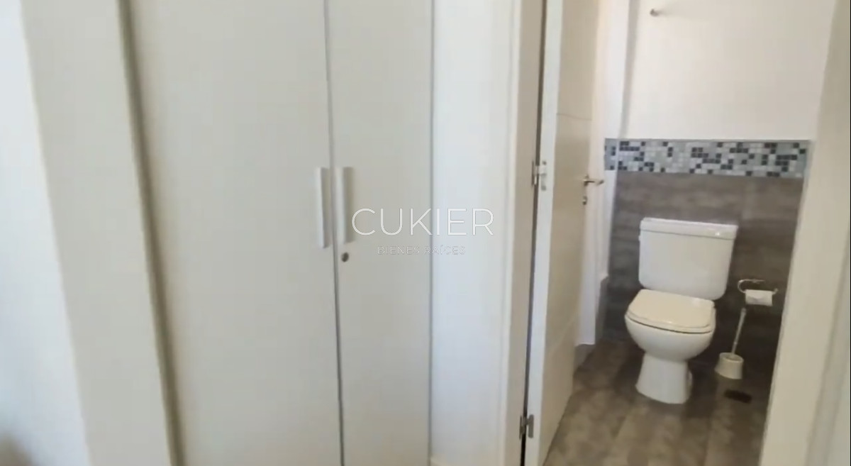 Apartamento ID.2664 - Alquiler anual y temporada de apartamento 2 dormitorios a pasos de Playa brava en Punta del este