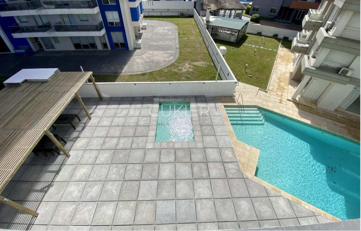 Apartamento ID.4001 - Venta apartamento 1 dormitorio ideal RENTA en edificio moderno con servicios y bajos gastos en La pastora