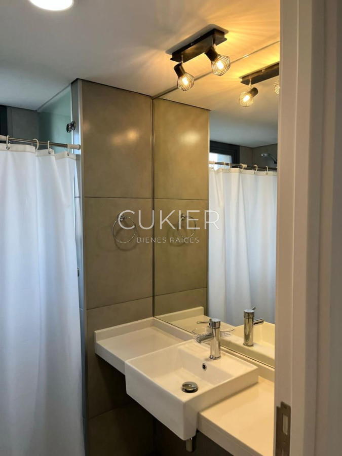 Apartamento ID.4011 - Se vende apartamento 2 dormitorios en edificio moderno con servicios IDEAL RENTA 