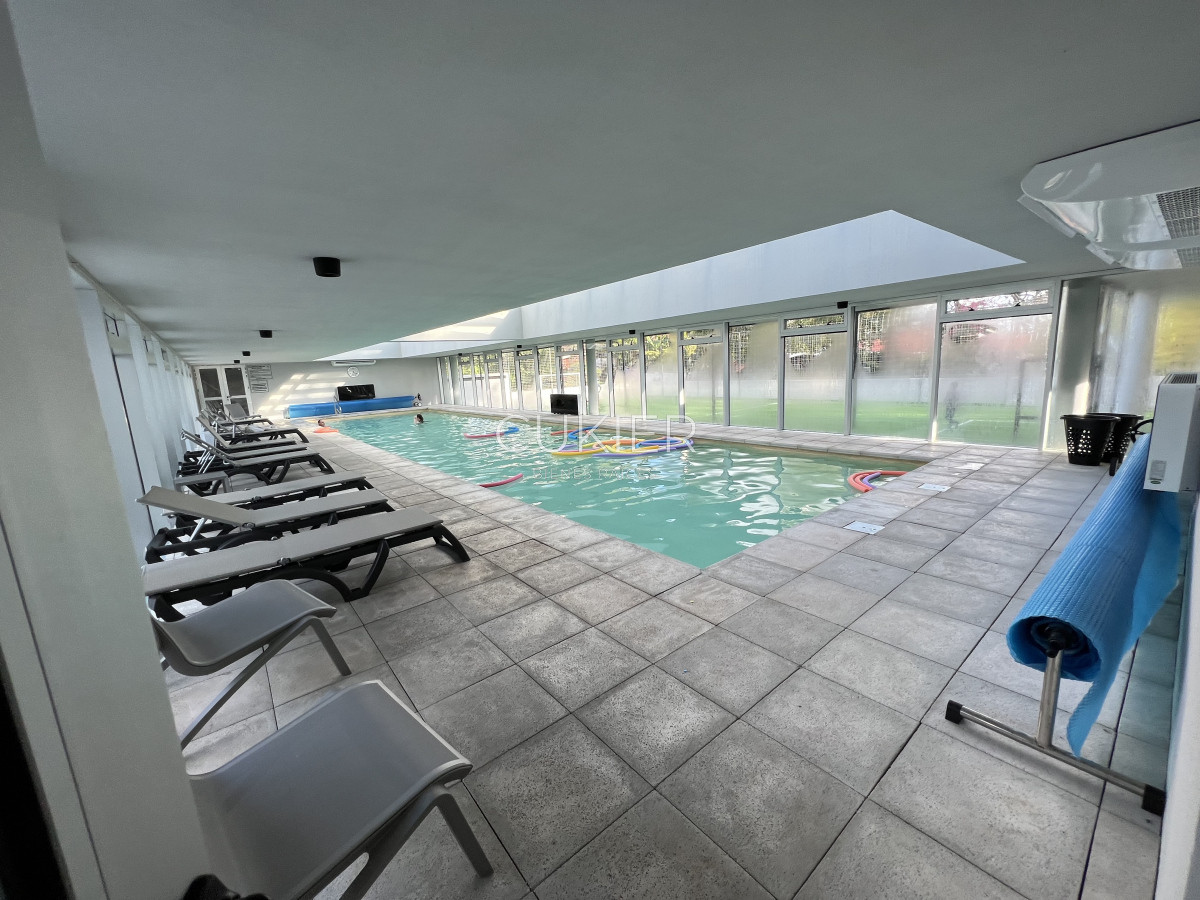 Apartamento ID.4565 - Venta de apartamento 2 dormitorios con terraza propia en edificio con servicios Roosevelt