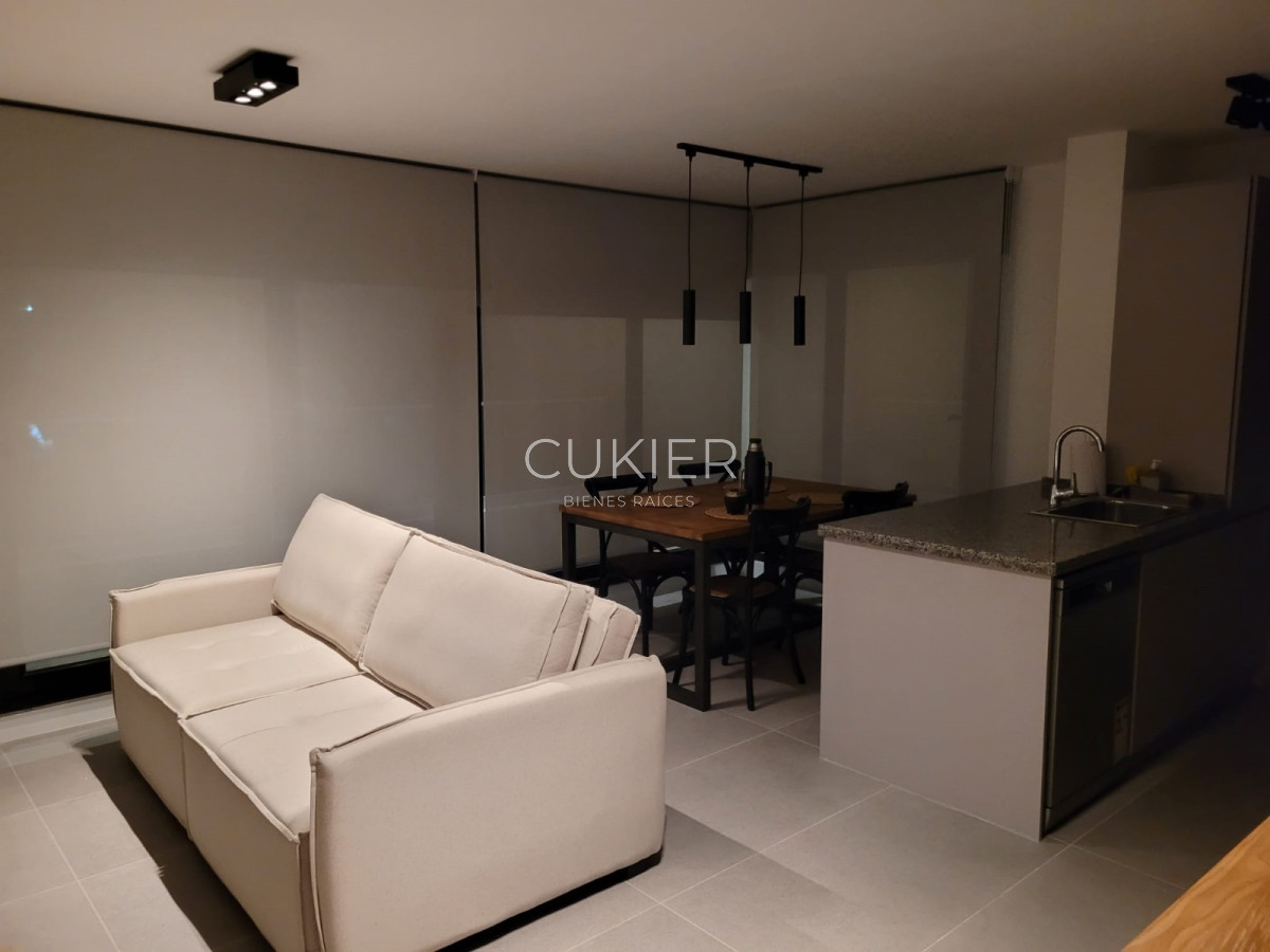 Apartamento ID.2552 - Venta apartamento 1 Dormitorio en edificio moderno con servicios en View I 