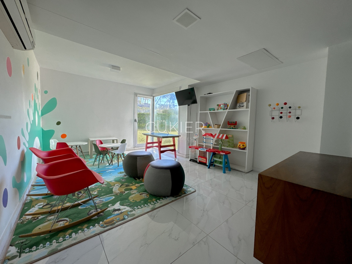 Apartamento ID.2866 - Alquiler invernal de apartamento 1 dormitorio en edificio con servicios en Roosevelt 