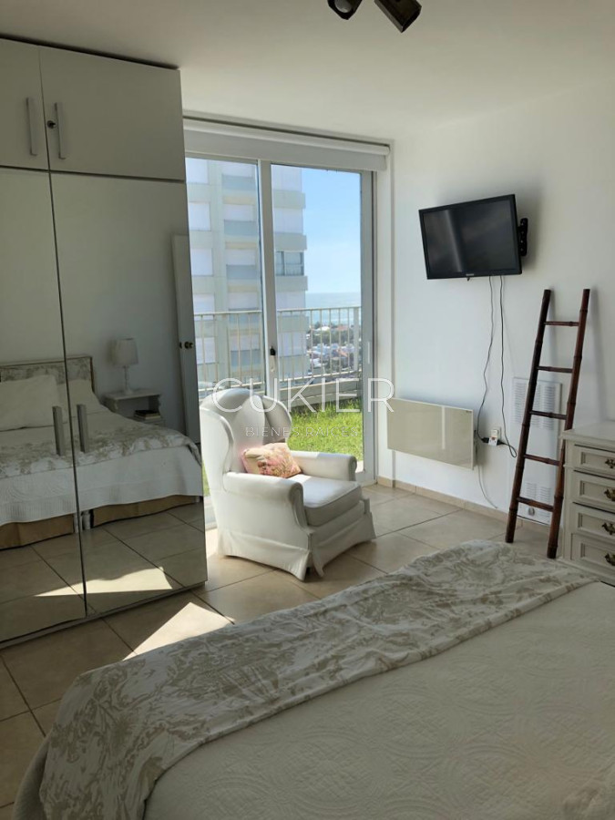 Apartamento ID.1302 - Alquiler temporada de penthouse 2 dormitorios en península punta del este