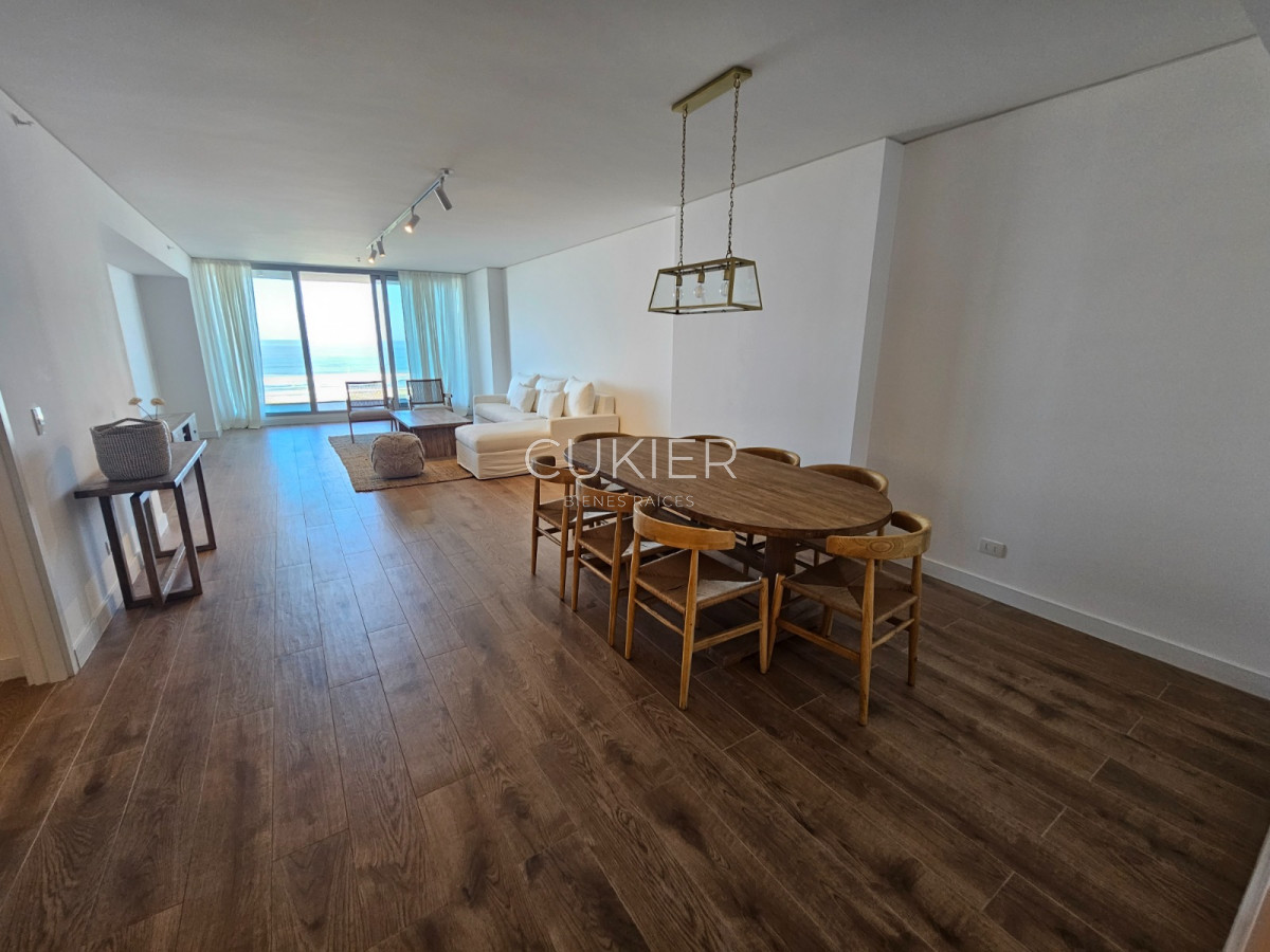 Apartamento ID.3622 - Alquiler anual apartamento 1 dormitorio y medio en torre Trump Tower 