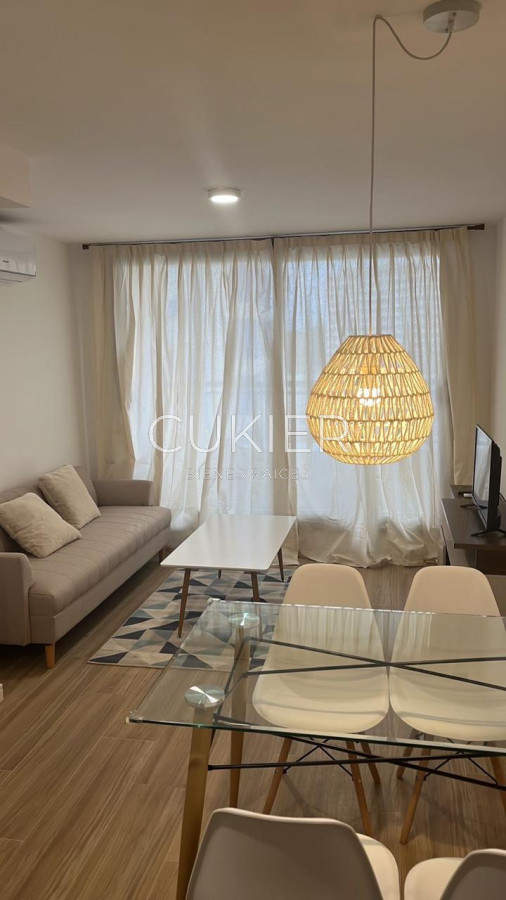 Apartamento ID.4011 - Se vende apartamento 2 dormitorios en edificio moderno con servicios IDEAL RENTA 